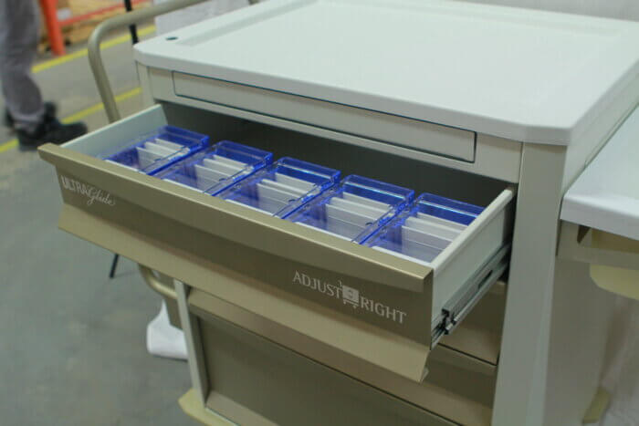 Medication Cart Drawer with Pouch Porter Boxes with Medication Pouches For Distribution